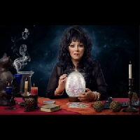 Angelica Psychic Palm Reader
